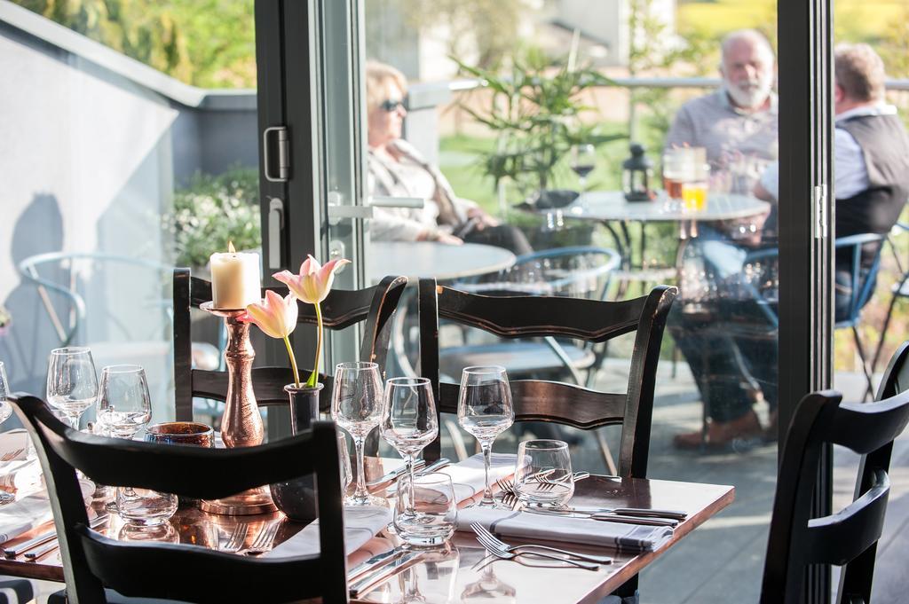 The Bell, Alderminster Stratford-upon-Avon Exterior photo
